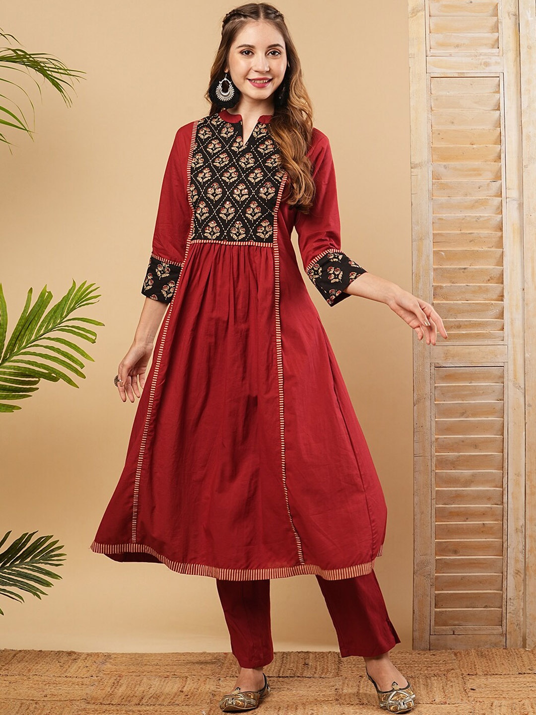 

FASHOR Floral Yoke Design Pleated Sequinned Pure Cotton A Line Kurta With Trousers, Maroon