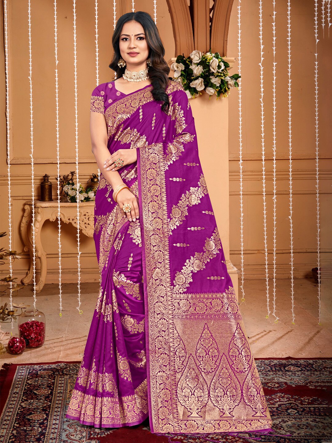 

Fashion Petals Ethnic Motifs Zari Saree, Purple