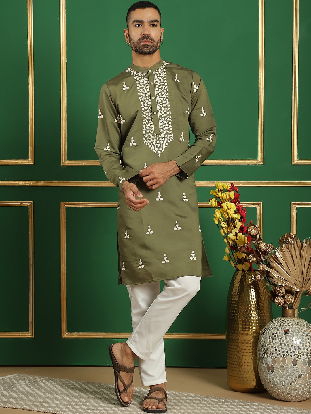 

Anouk Embroidered Mandarin Collar Long Sleeves Chikankari Kurta with Pyjamas, Olive