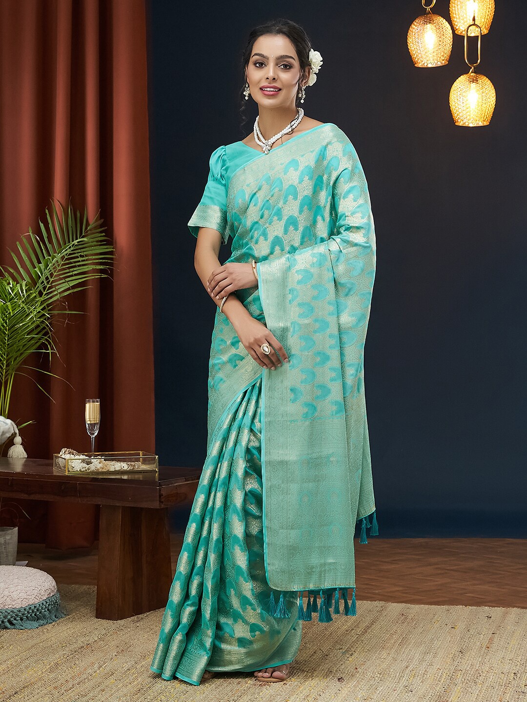 

FLOURIOUS Floral Pure Georgette Banarasi Saree, Sea green