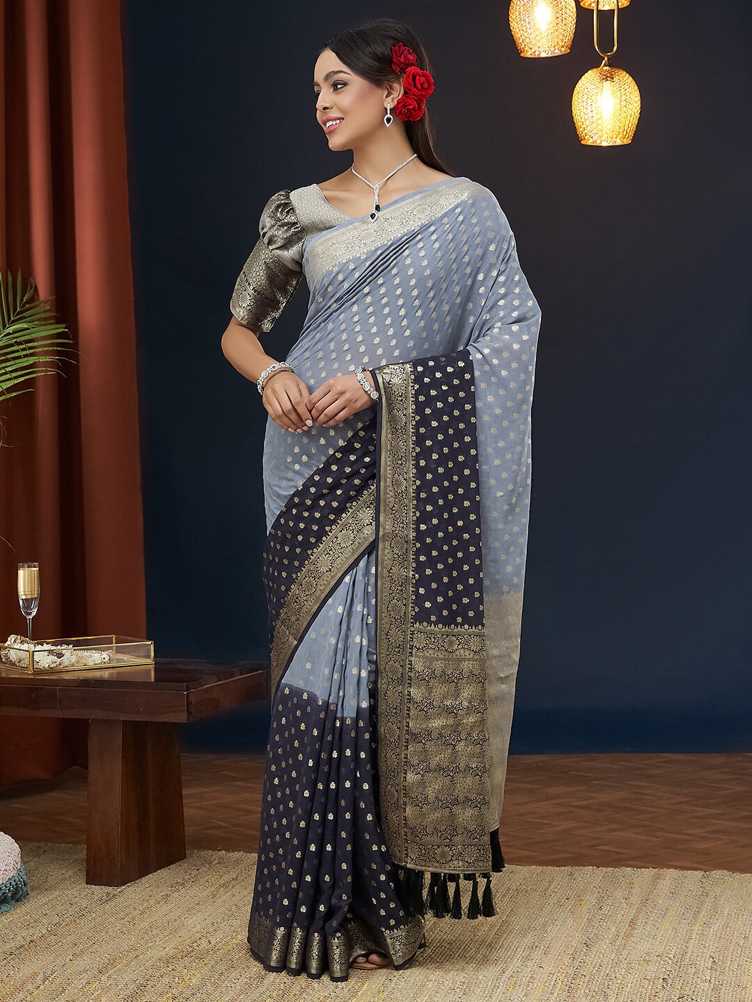 

FLOURIOUS Floral Woven Design Pure Georgette Banarasi Saree, Grey