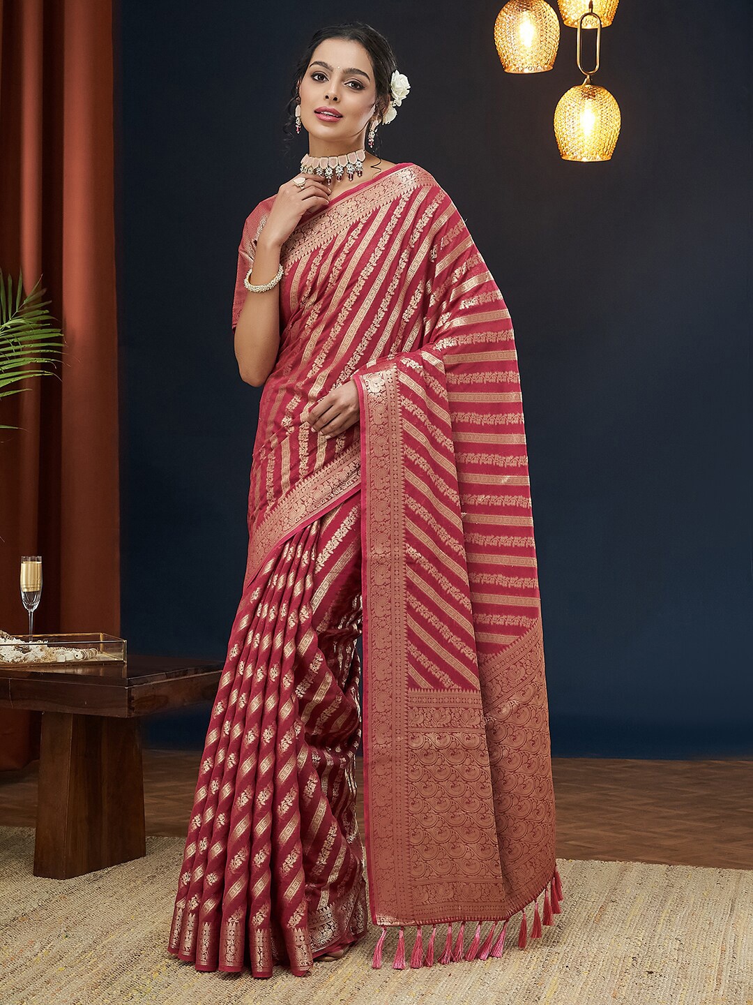 

FLOURIOUS Striped Zari Pure Georgette Banarasi Saree, Pink