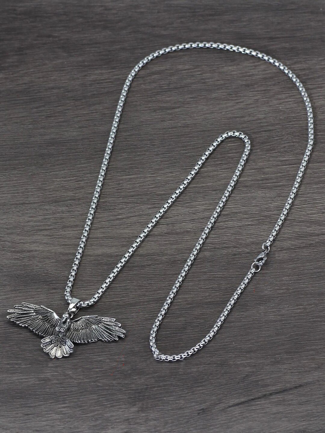 

FIMBUL Men Silver-Plated Eagle Pendant & Chain