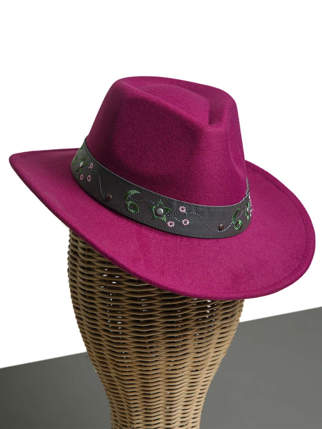 

CHOKORE Men Embroidered Sun Hat, Red