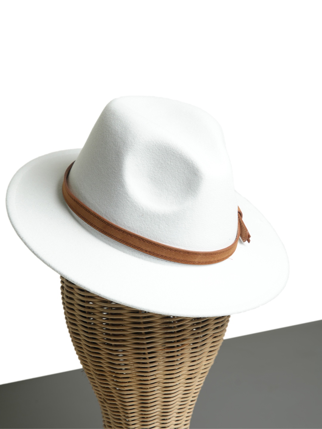 

CHOKORE Men Fedora Hat with Vegan Leather Belt, White