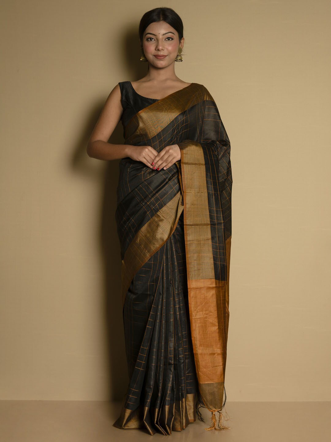 

SARIKA Checked Zari Silk Cotton Saree, Black