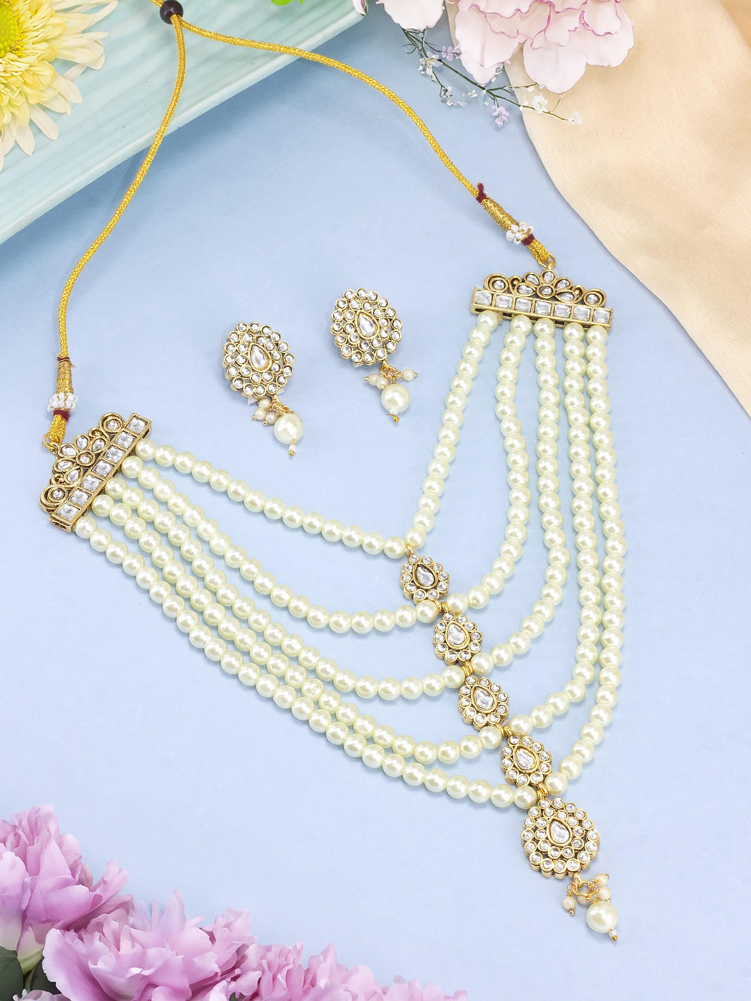 

PRIVIU Gold-Plated Pearl-Studded & Kundan-Beaded Jewellery Set