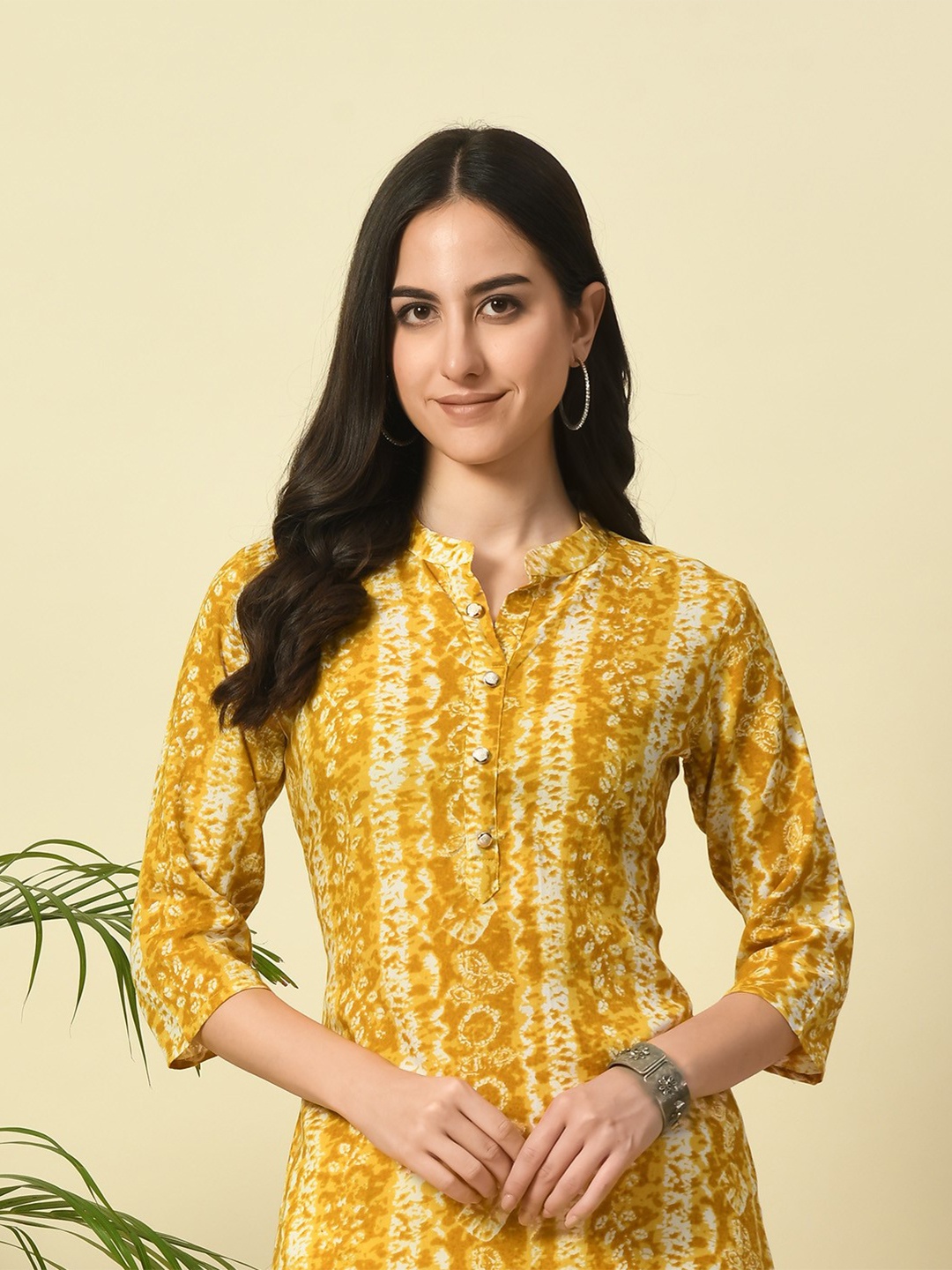 

GLOWWORLD Tie & Dye Band Collar Straight Kurta, Yellow