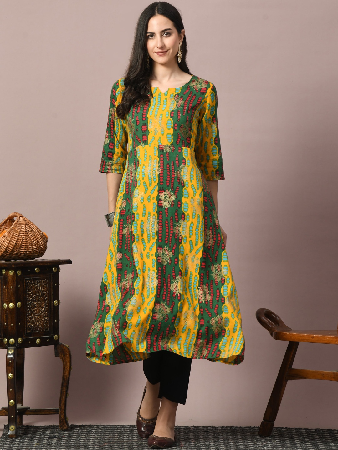 

GLOWWORLD Ethnic Motifs Printed A-Line Kurta, Yellow