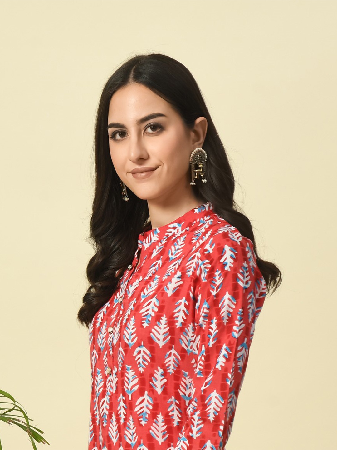 

GLOWWORLD Ethnic Motifs Printed Straight Kurta, Red