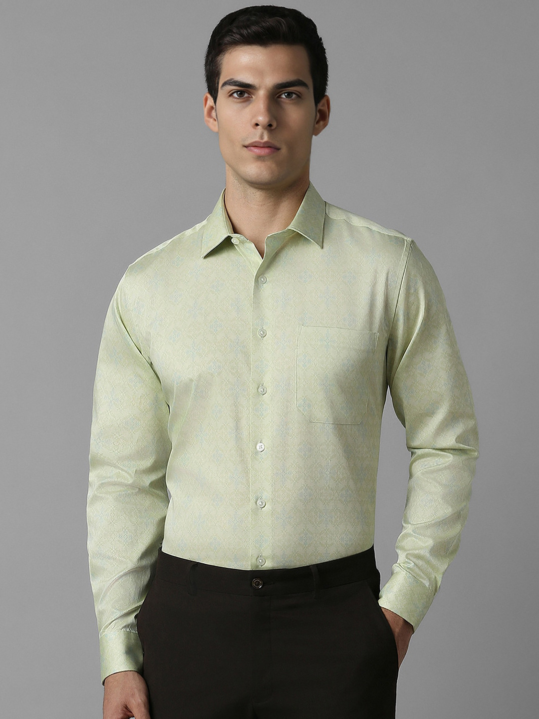 

Louis Philippe Slim Fit Ethnic Motifs Printed Cotton Formal Shirt, Green