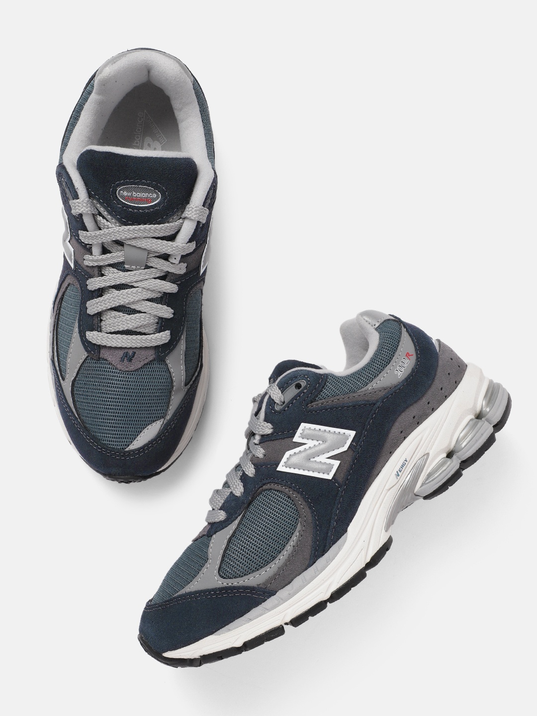 

New Balance 2002 ECLIPSE Men Casual Shoes, Blue