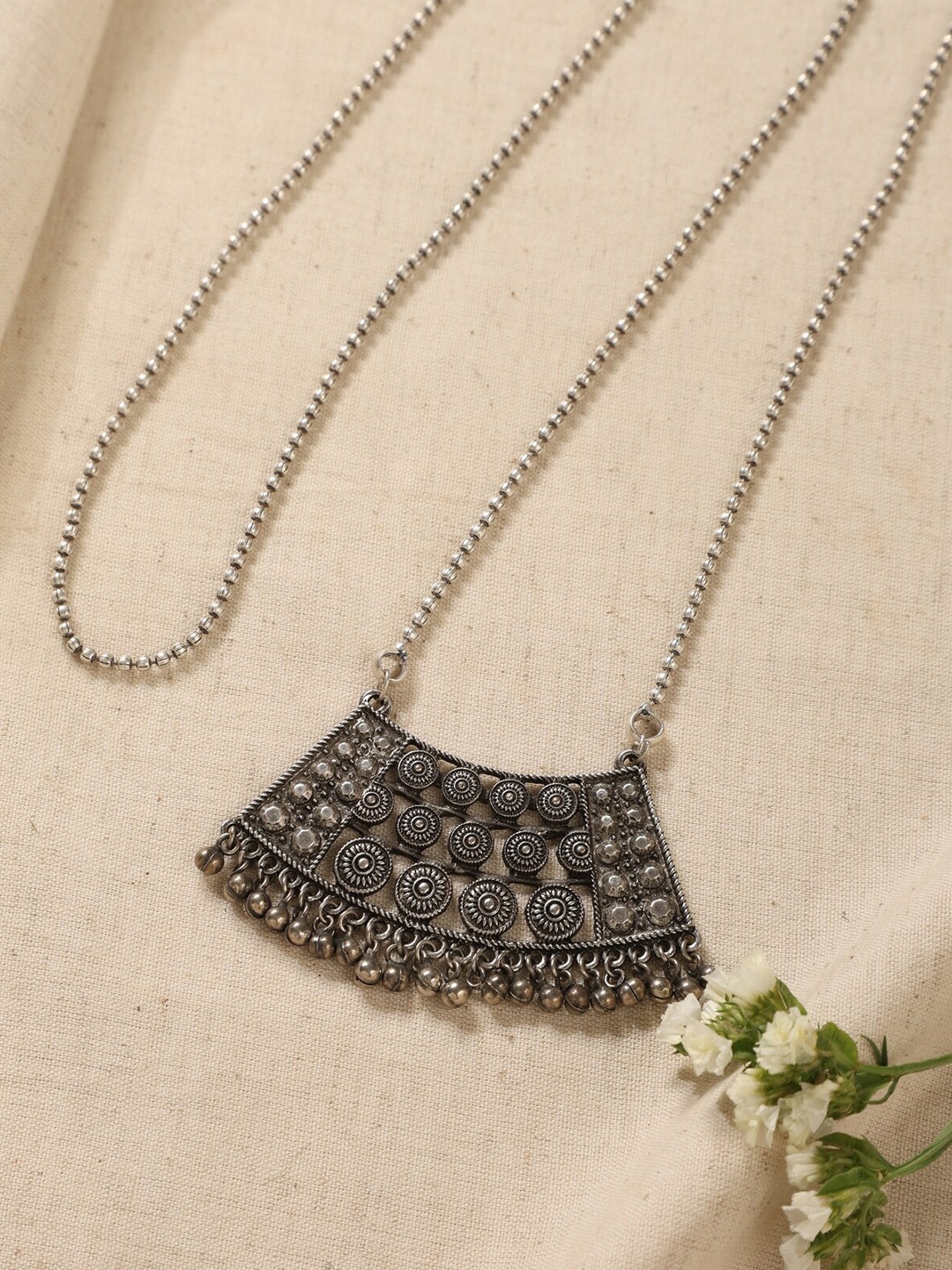 

trueBrowns Brass Silver-Plated Necklace