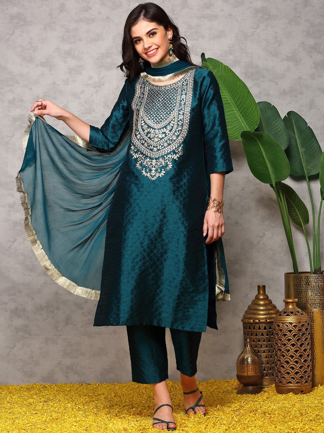 

Ishin Floral Embroidered Round Neck Sequinned Kurta with Trousers & Dupatta, Teal