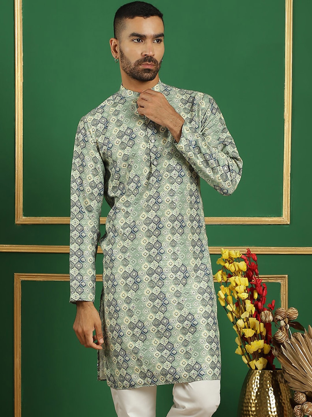 

Anouk Men Ethnic Motifs Printed Pure Cotton Straight Kurtas., Green