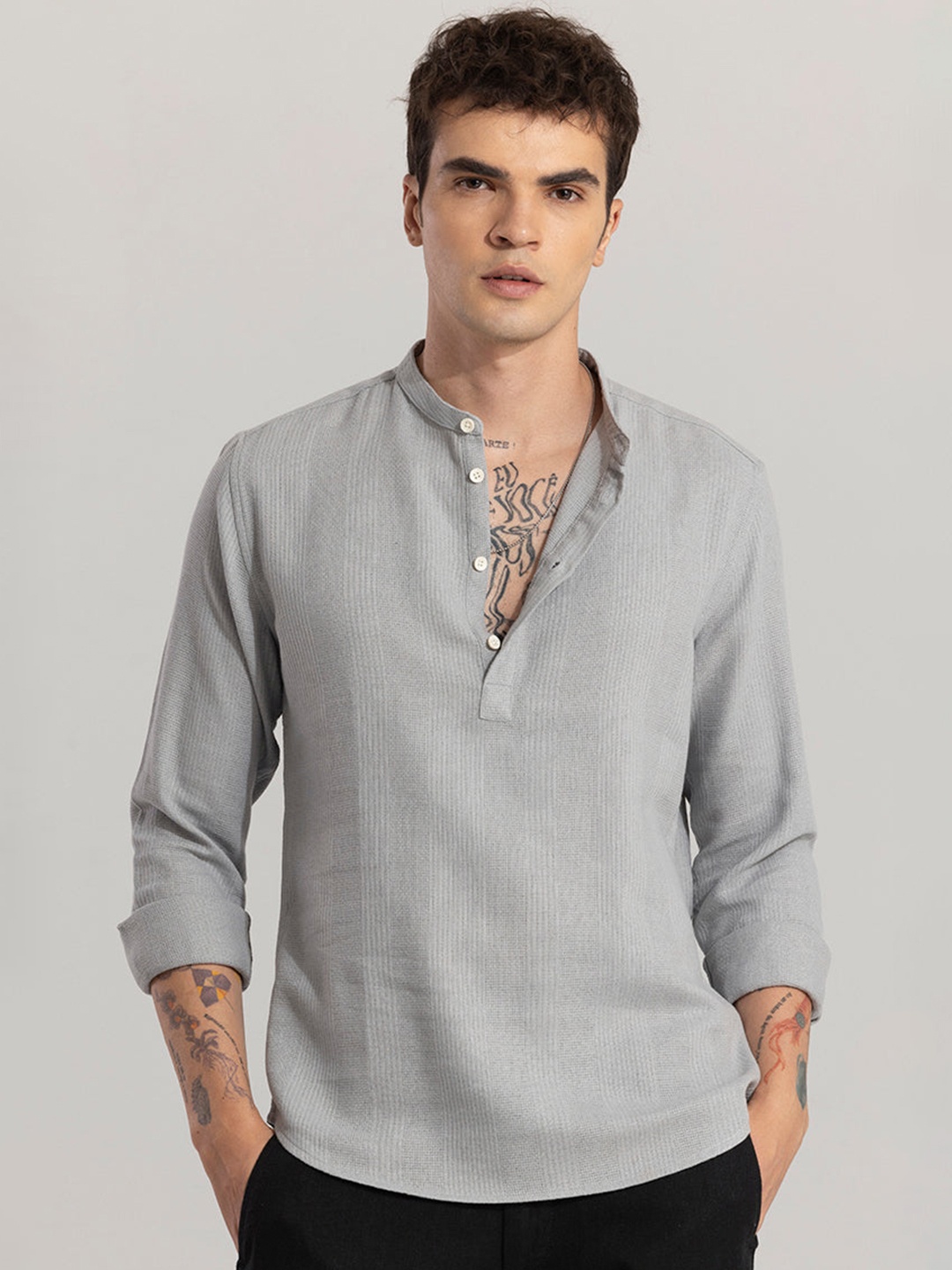 

Snitch Grey Classic Slim Fit Cotton Casual Shirt