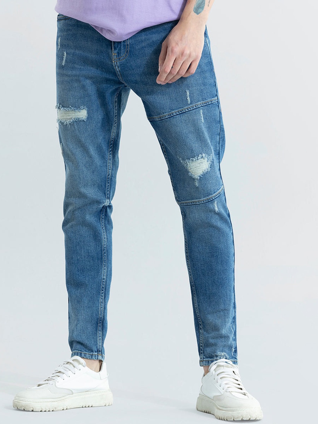 

Snitch Men Skinny Fit Mildly Distressed Light Fade Jeans, Blue