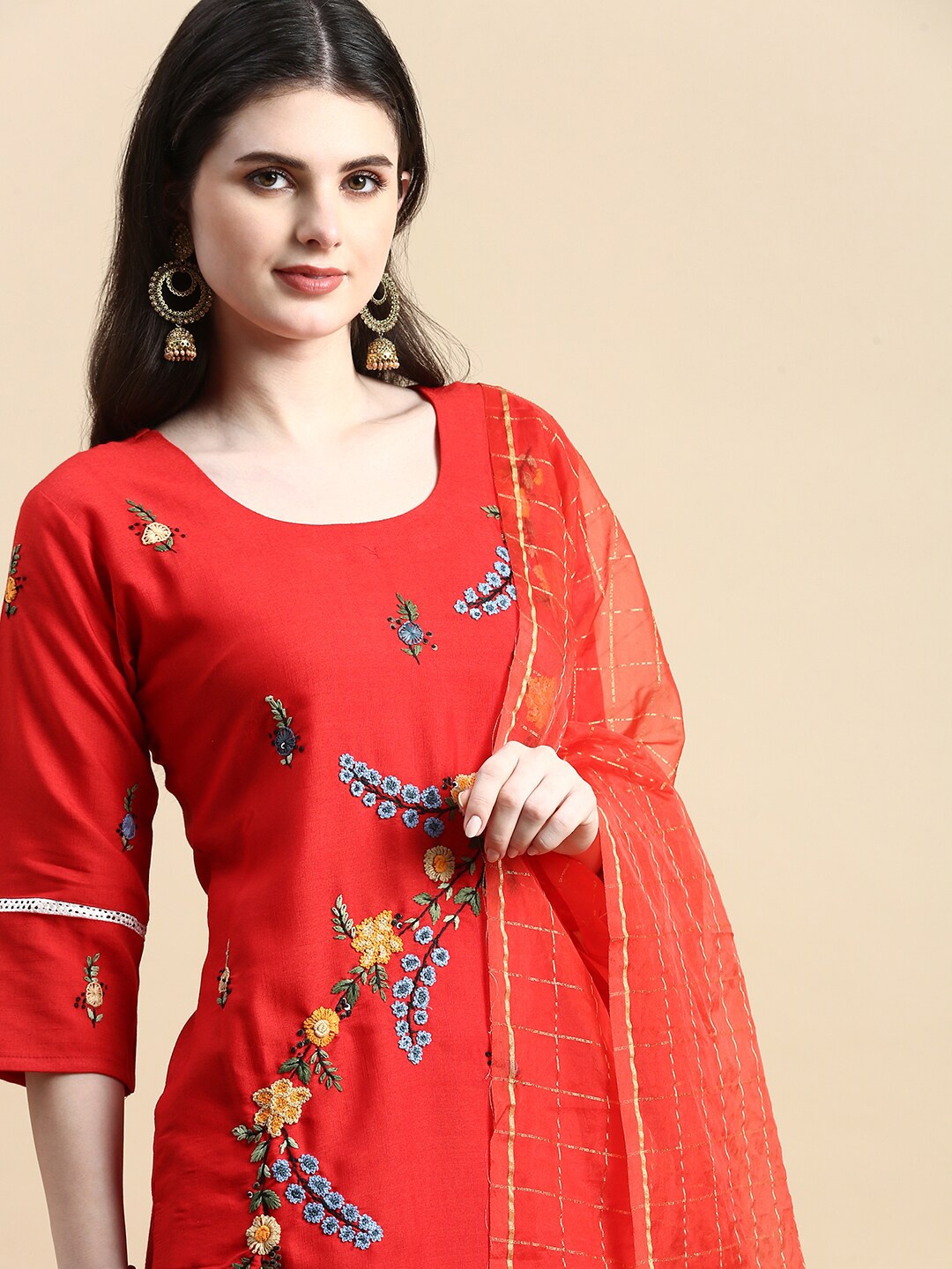 

GRANTH FASHION Floral Embroidered Thread Work Straight Kurta With Dupatta, Red