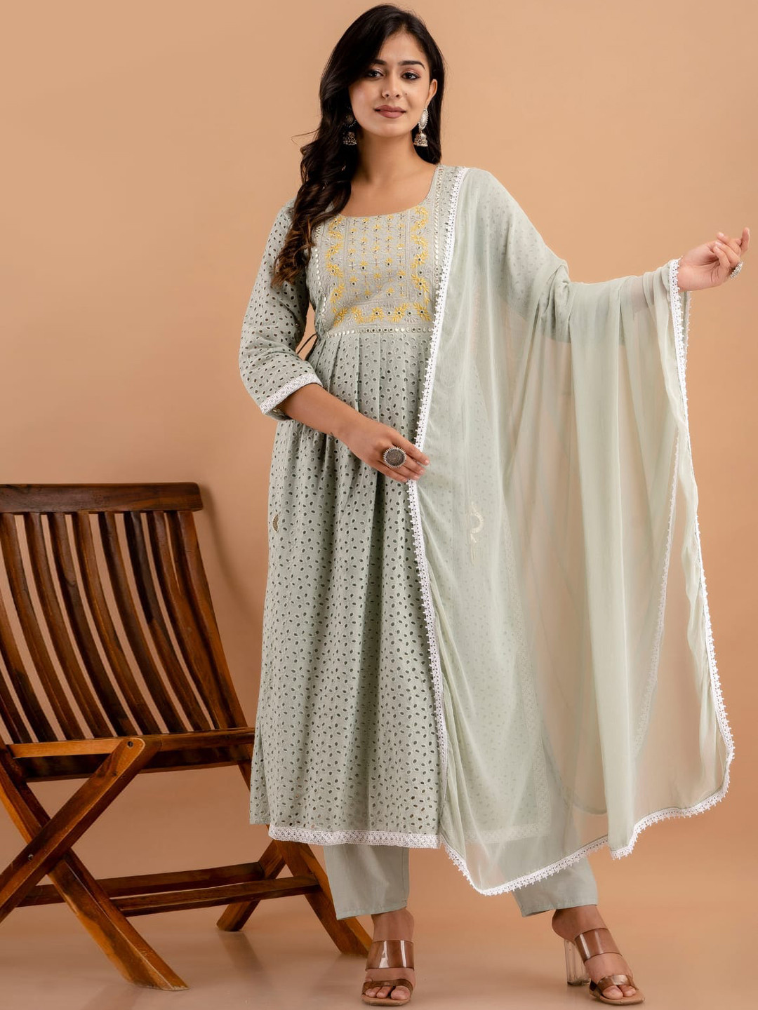 

PARTHVI Floral Embroidered Empire Mirror Work Silk Chiffon Kurta with Palazzos & Dupatta, Grey