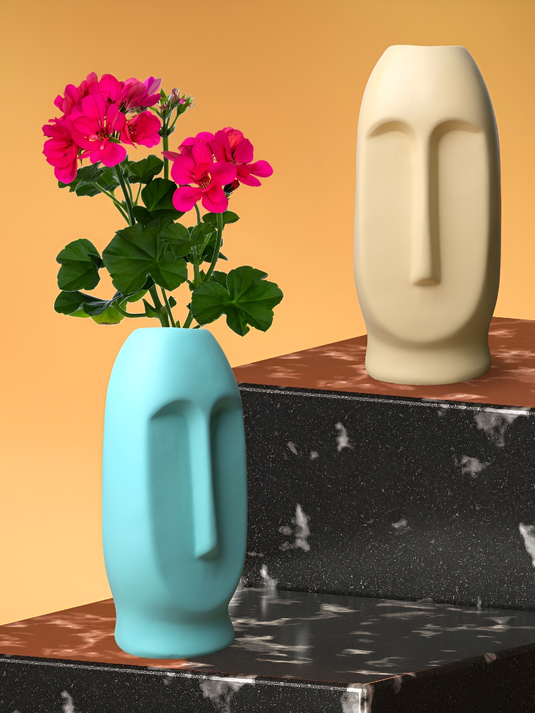 

GW CREATIONS Blue & Beige 2 Pieces Face Shaped Vases
