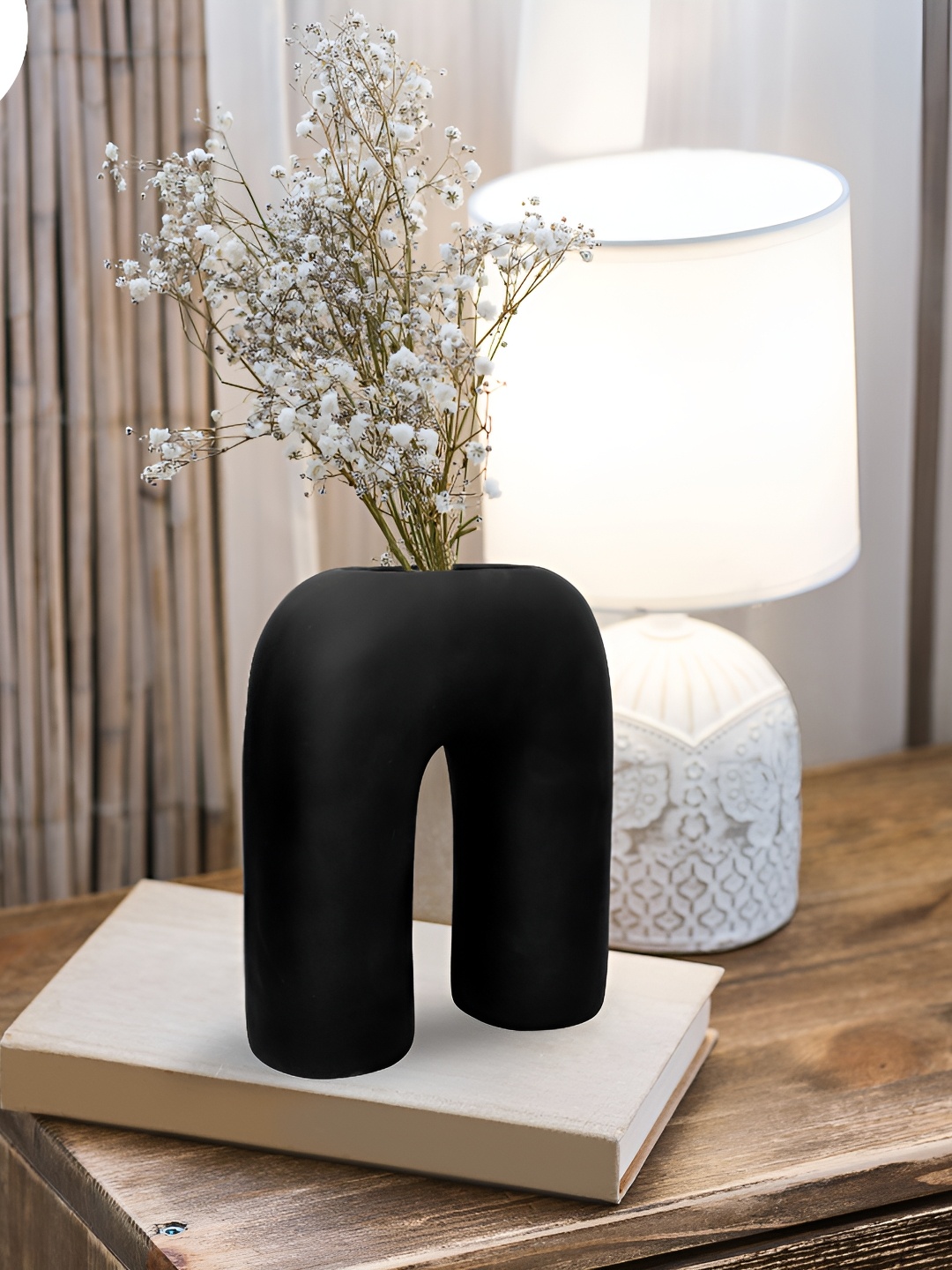 

GW CREATIONS Black Contemporary Flower Vases