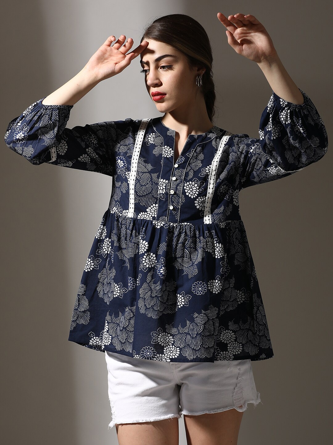 

Dora Dori Floral Pure Cotton Printed Round Neck Puff Sleeves Top, Navy blue