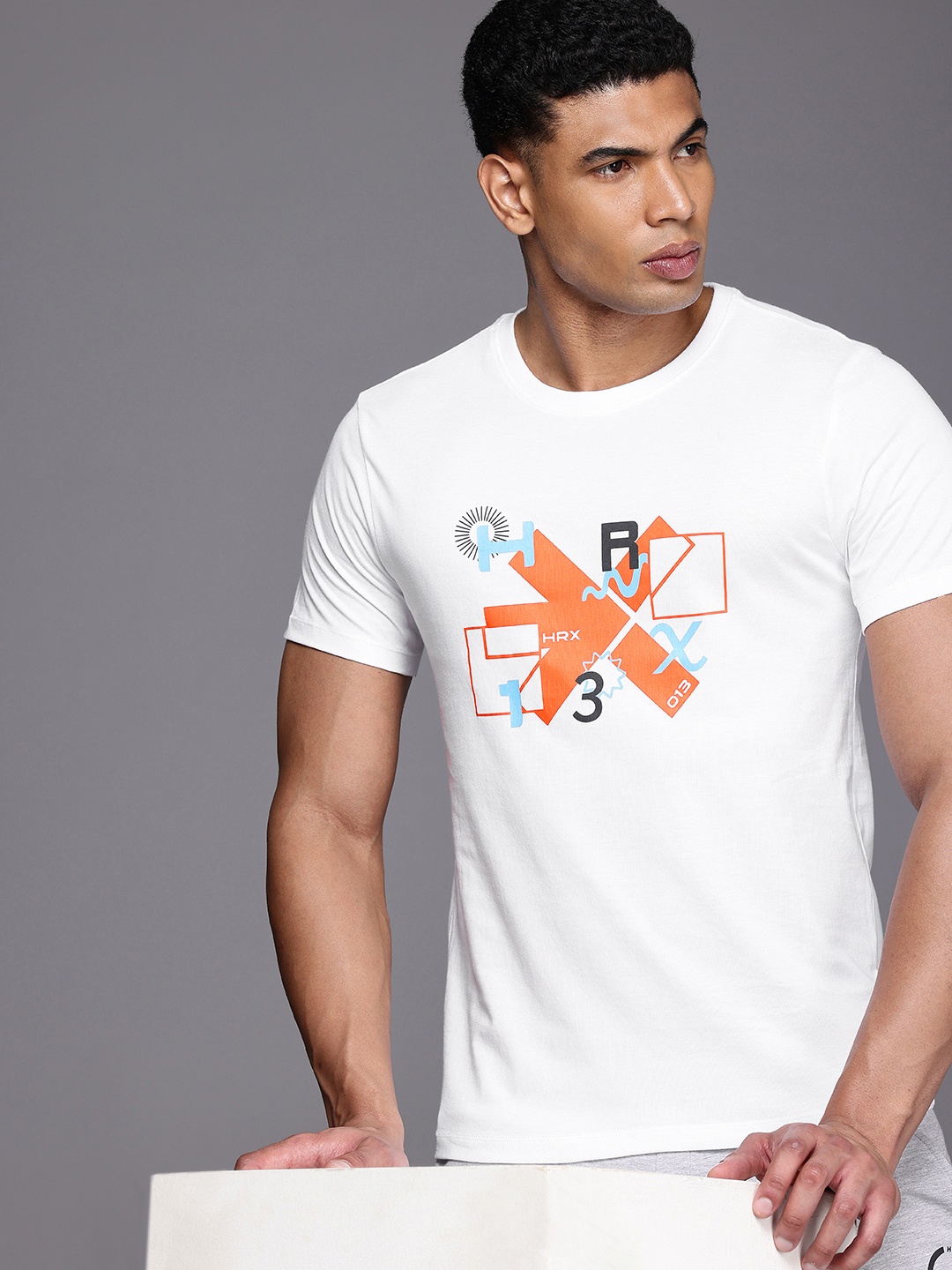 

HRX by Hrithik Roshan Pure Cotton Graphic Printed Lifestyle T-shirt, White