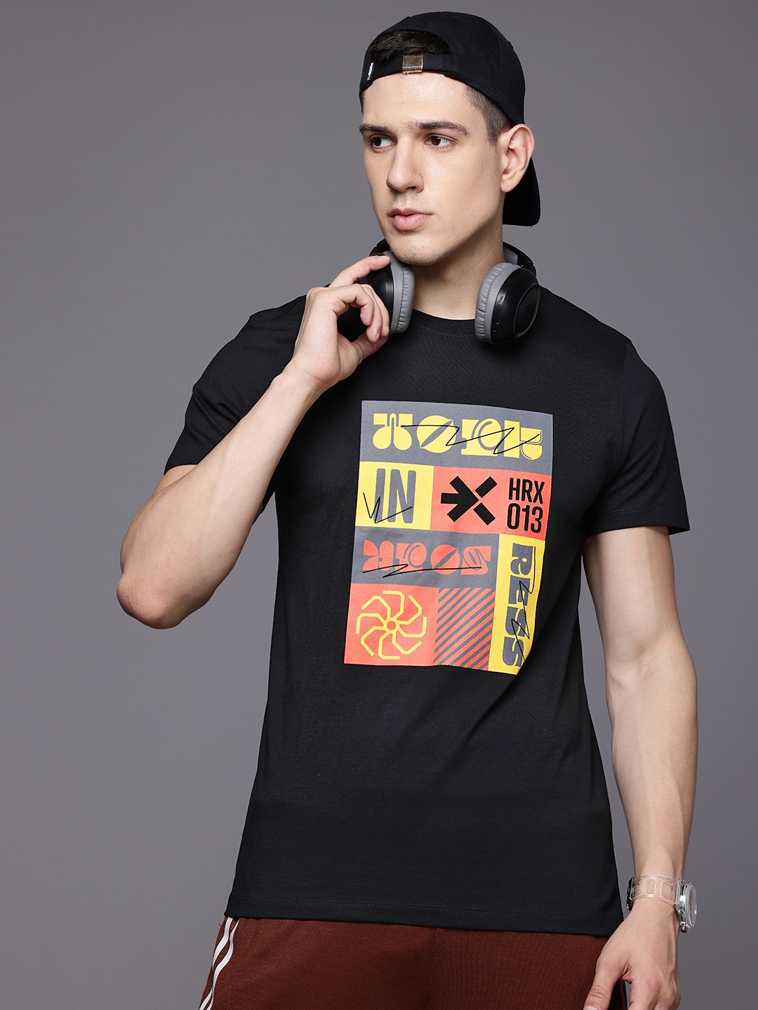

HRX by Hrithik Roshan Printed Pure Cotton T-shirt, Black
