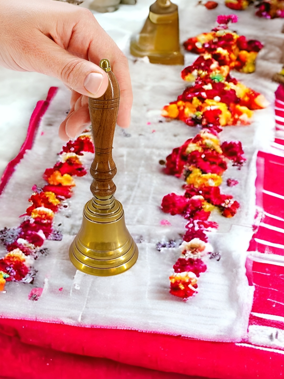 

Extreme Karigari Textured Brass Pooja Bell, Gold