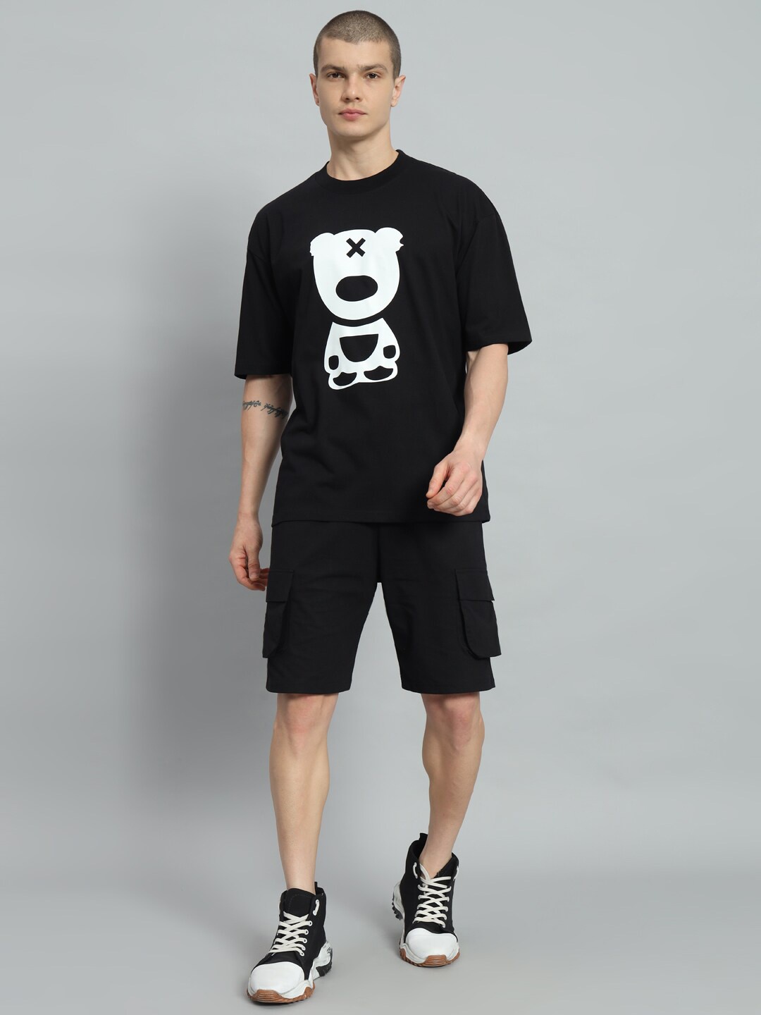 

GRIFFEL Graphic Printed Pure Cotton T-shirt & Shorts, Black
