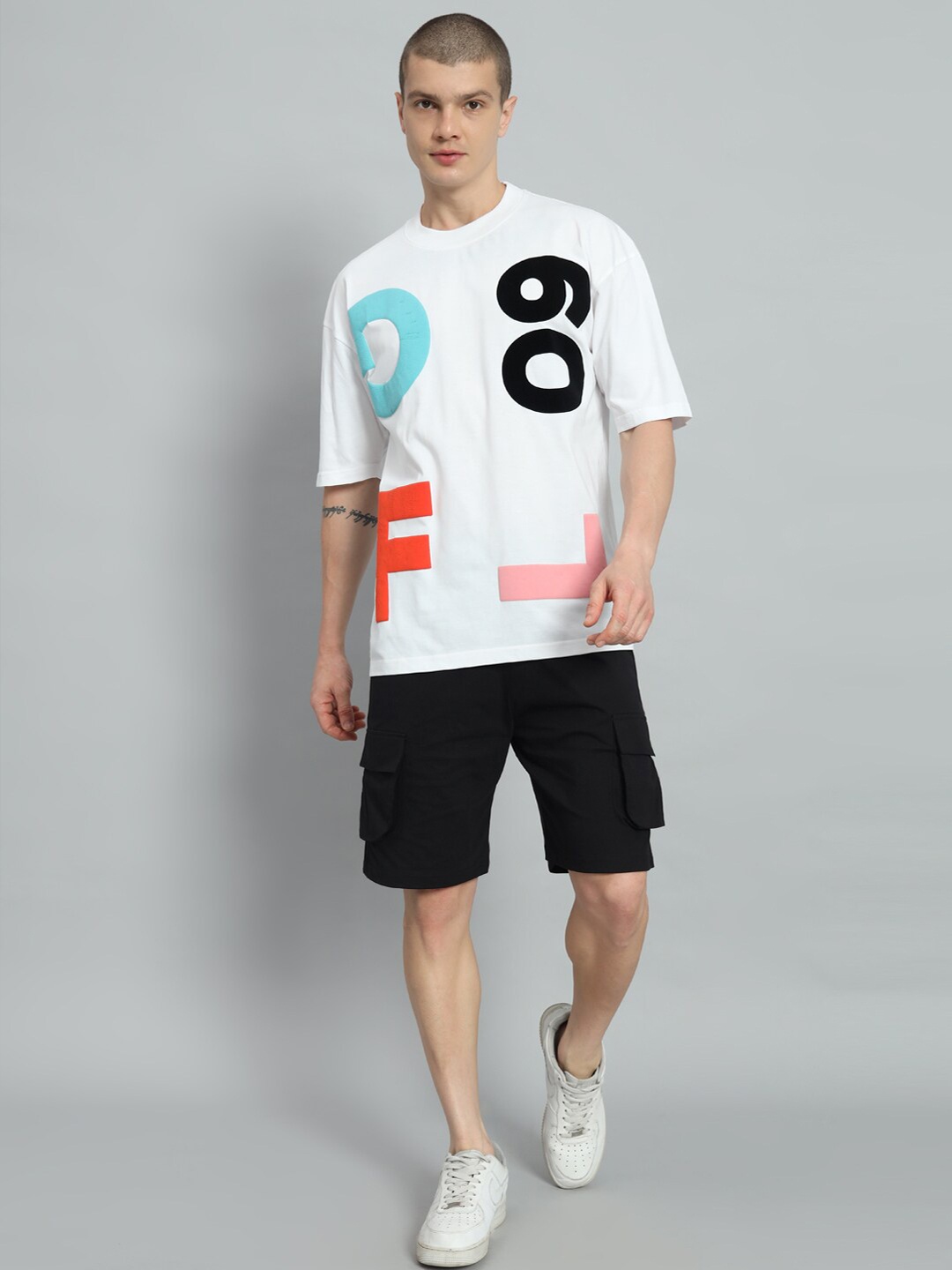 

GRIFFEL Typography Printed Pure Cotton T shirt & Shorts, White