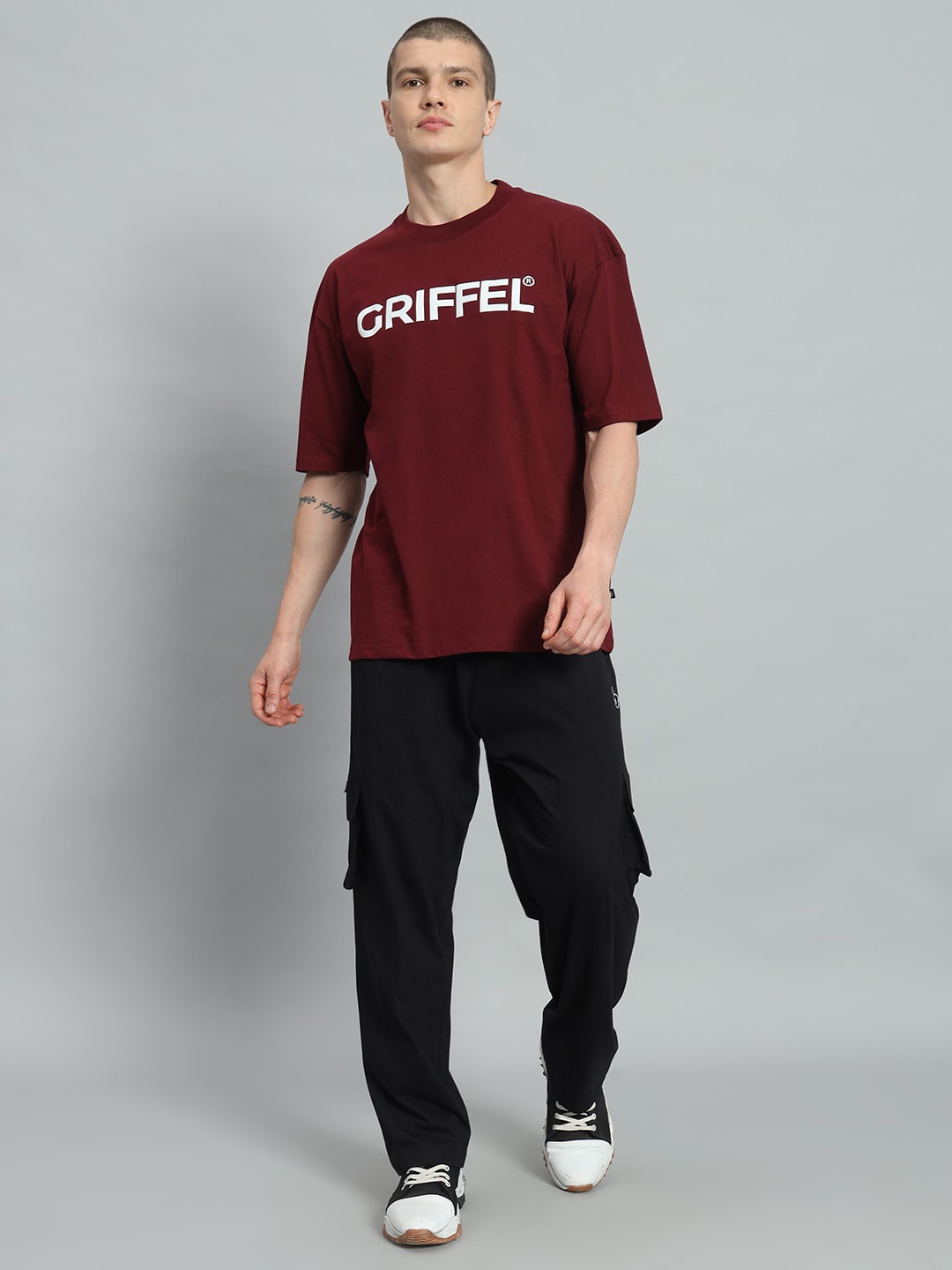 

GRIFFEL Typography Printed Pure Cotton T-shirt & Trouser, Maroon