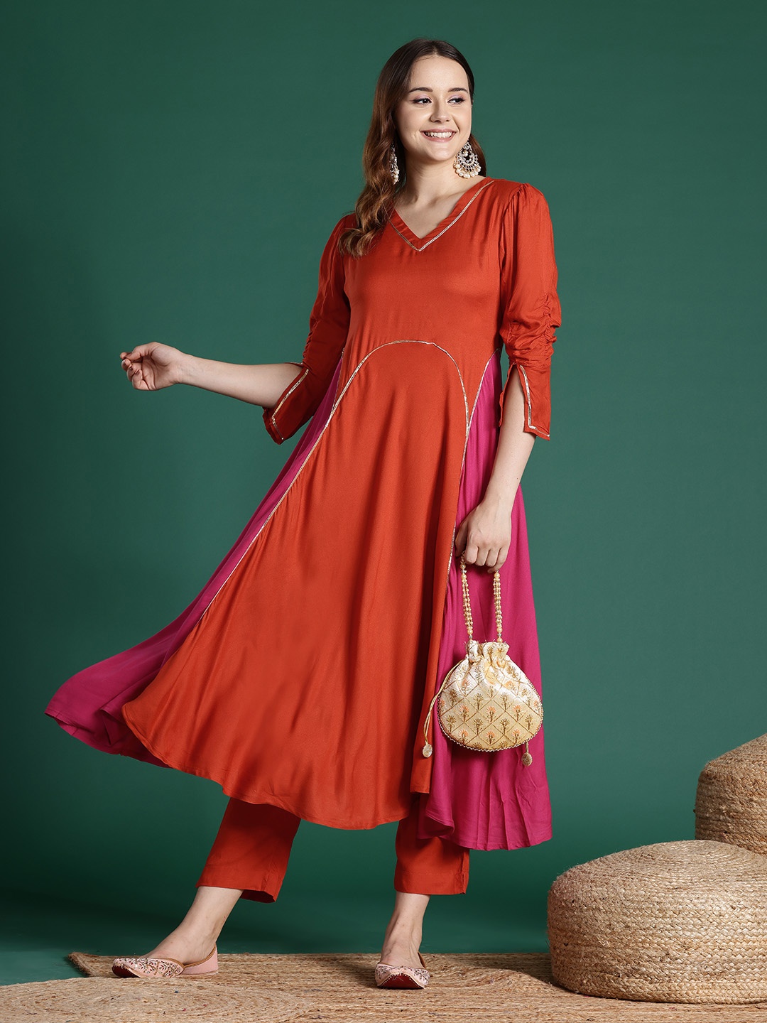 

Sangria Colourblock Pleated Kurta with Trousers, Orange