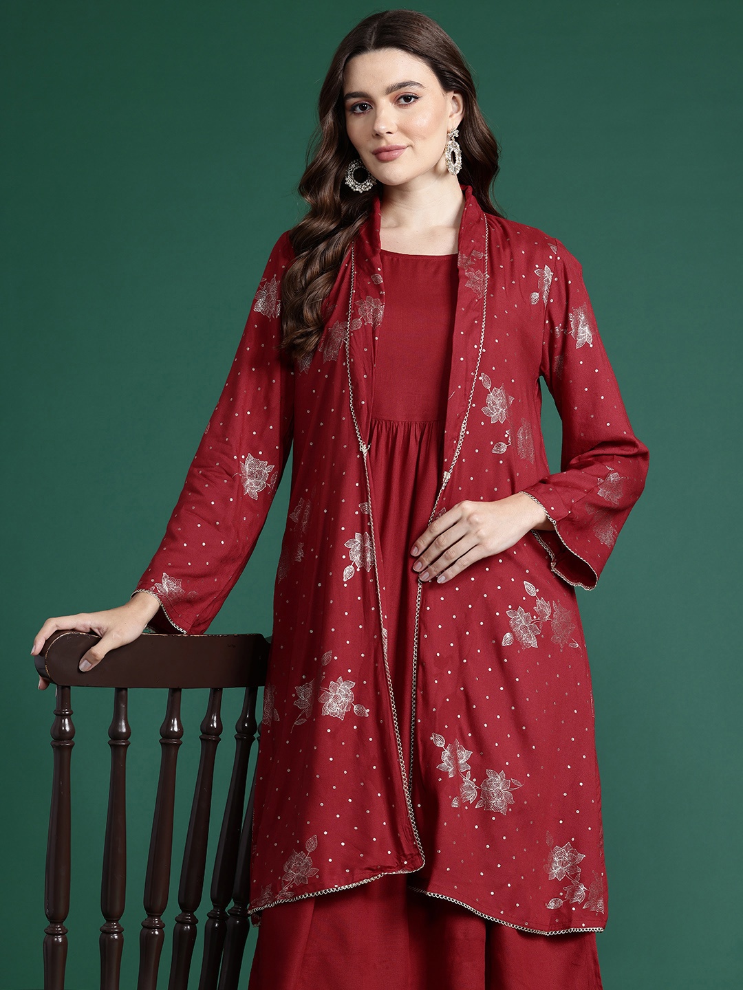 

Sangria A-Line Kurta With Foil Printed Shrug, Red