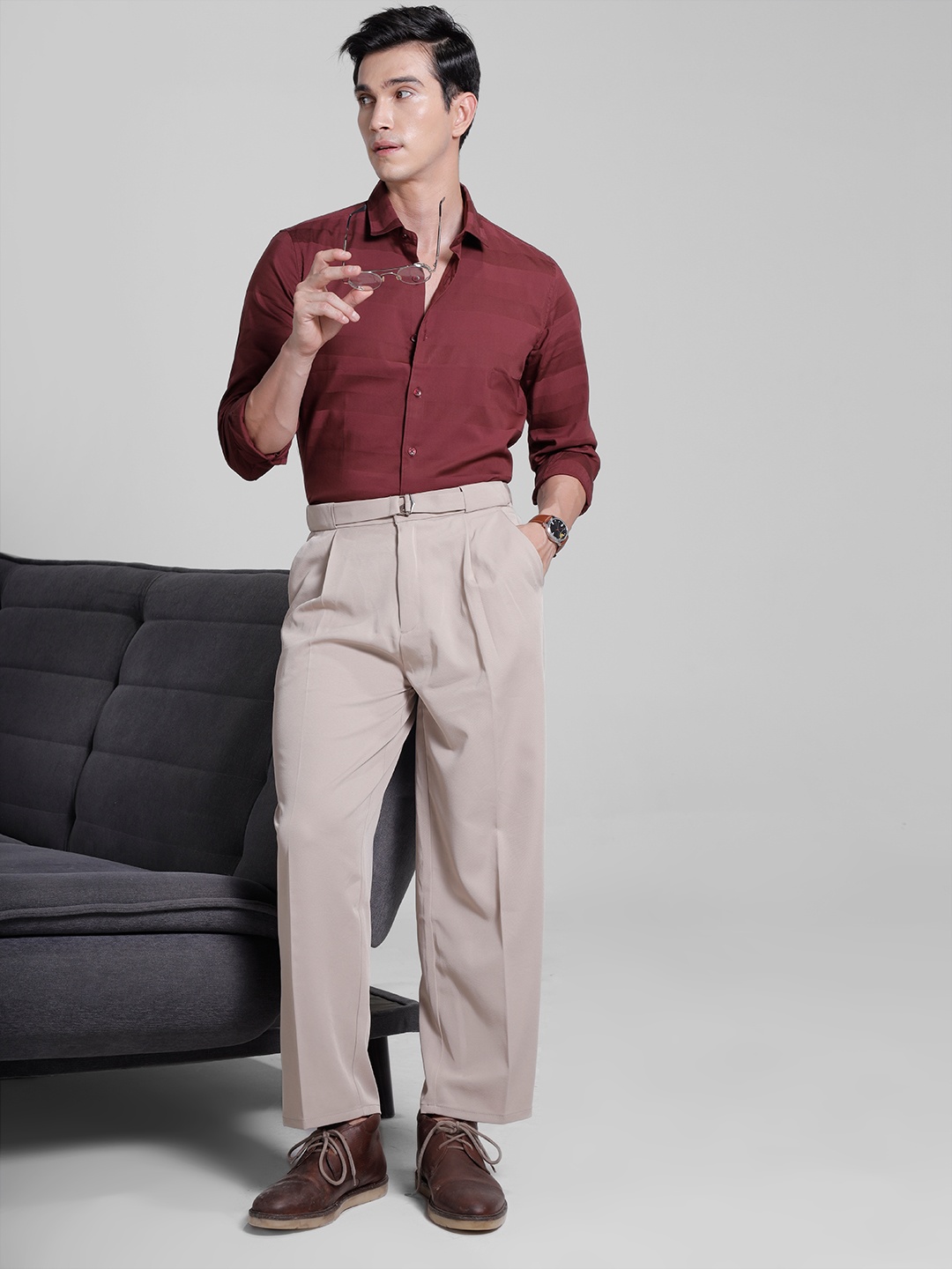 INVICTUS Horizontal Stripes Formal Shirt, Burgundy