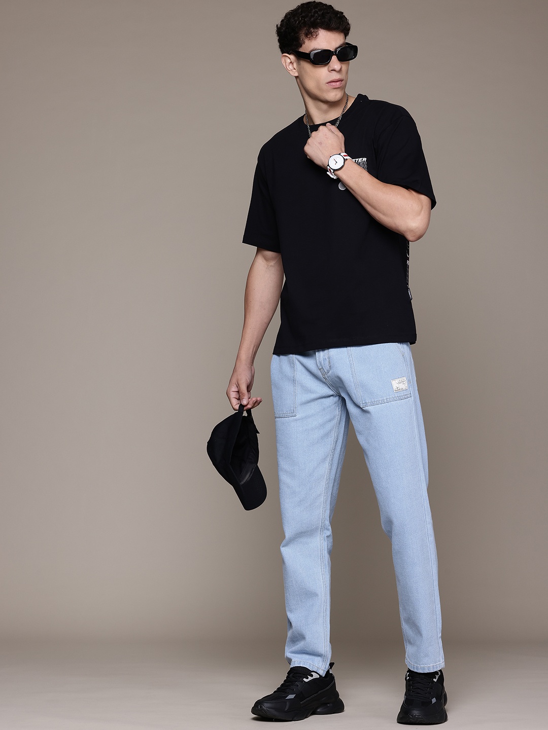 

Roadster The Life Co. Non-Stretchable Relaxed Fit Pure Cotton Jeans, Blue