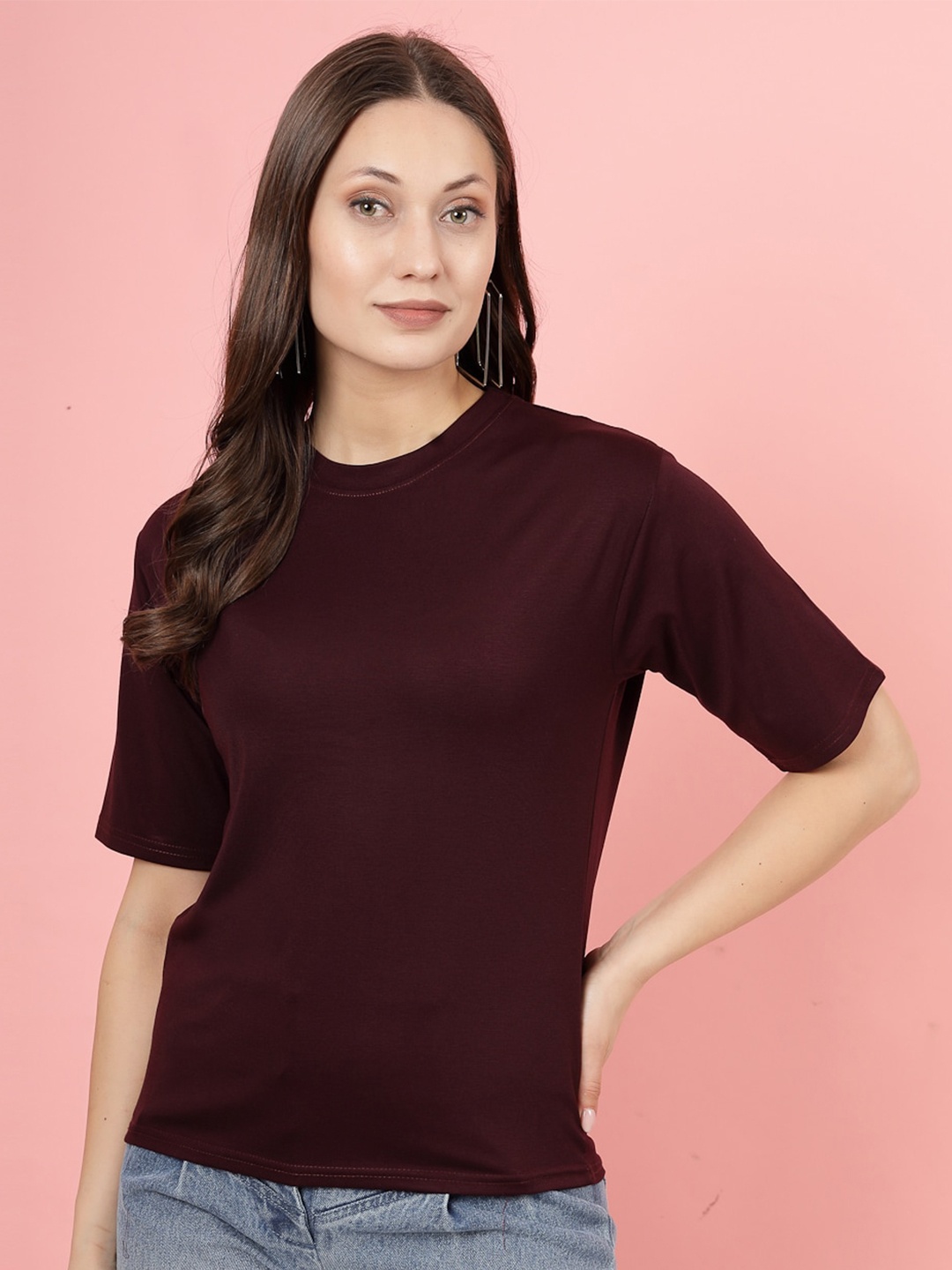 

Clora Creation Round Neck Short Sleeves T-shirt, Burgundy