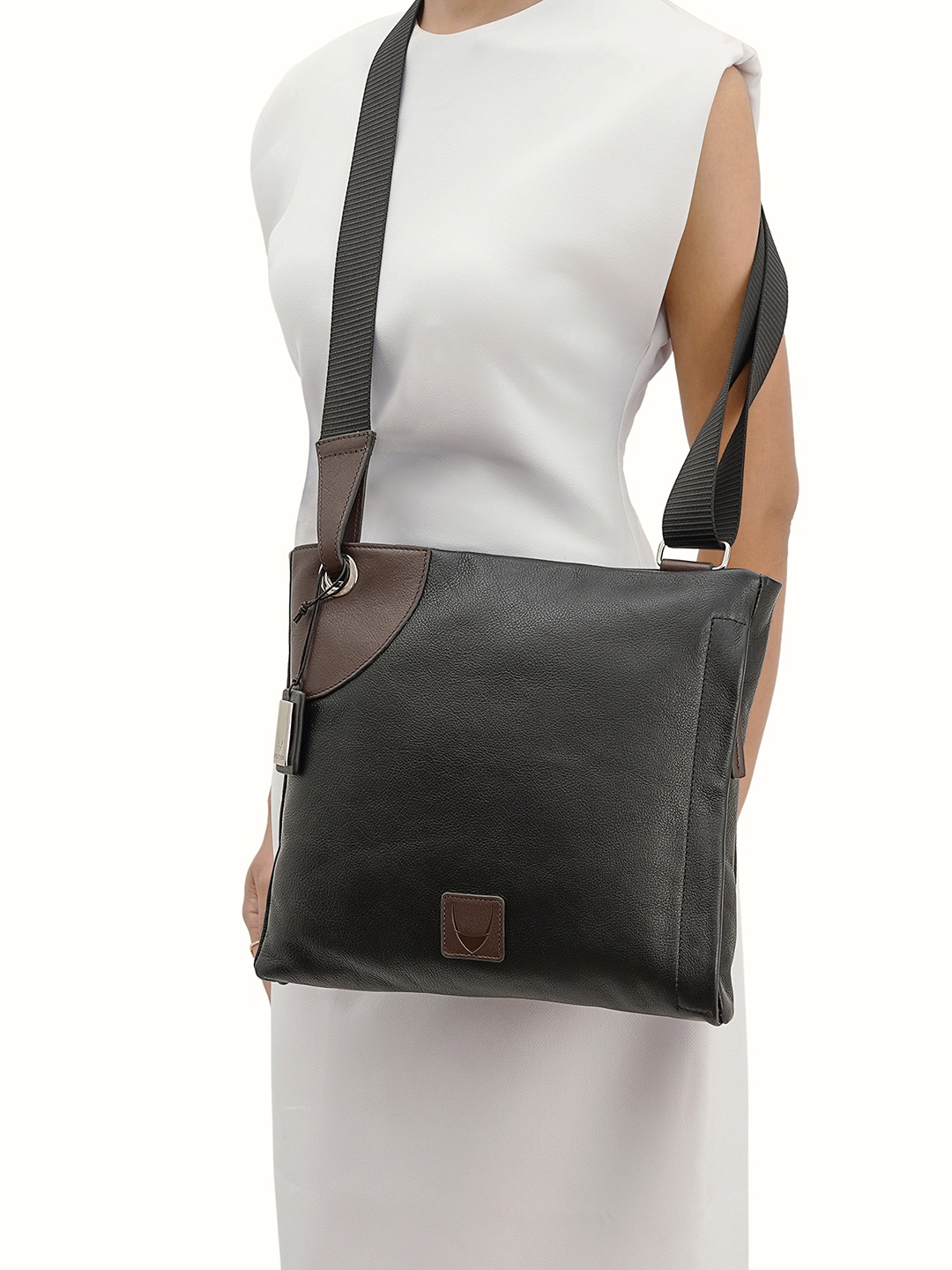 

Hidesign Leather Oversized Shoulder Bag, Black