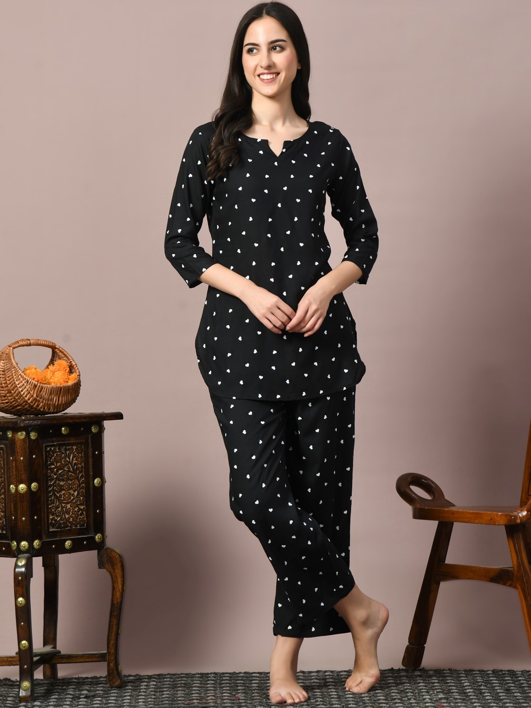 

TREND ME Conversational Printed Night suit, Black