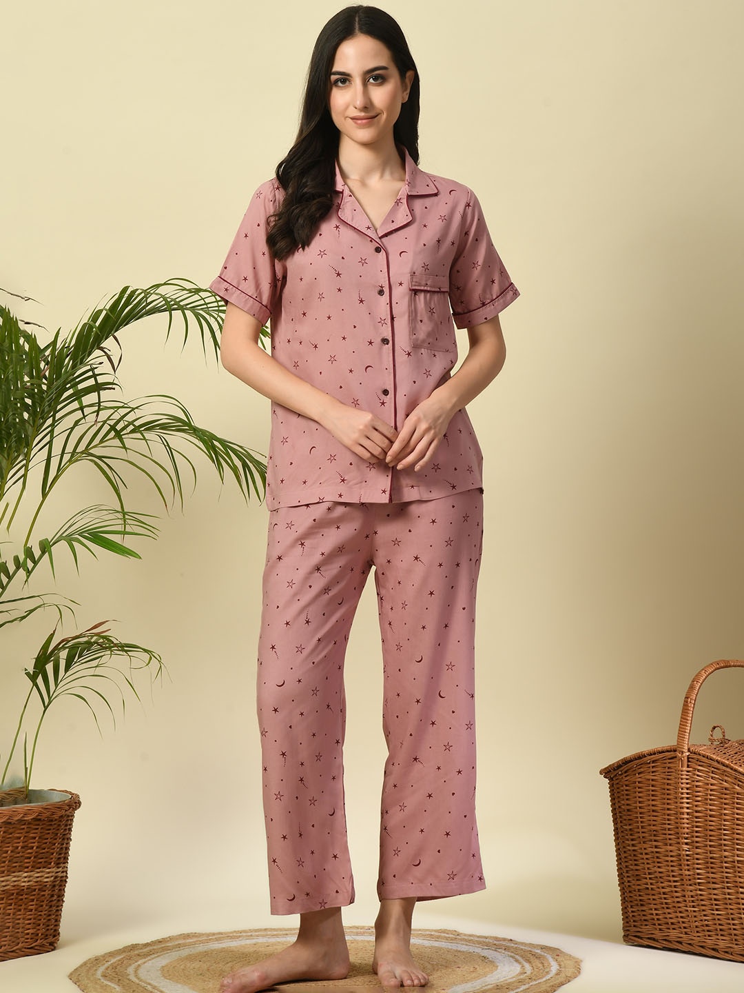 

TREND ME Conversational Printed Night suit, Pink