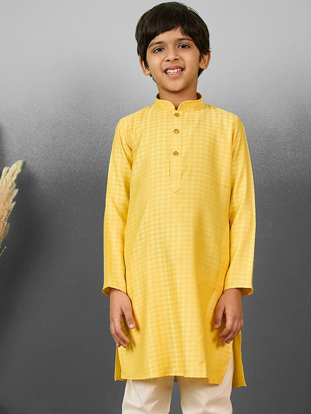 

YK Boys Woven Design Mandarin Collar Kurta, Yellow