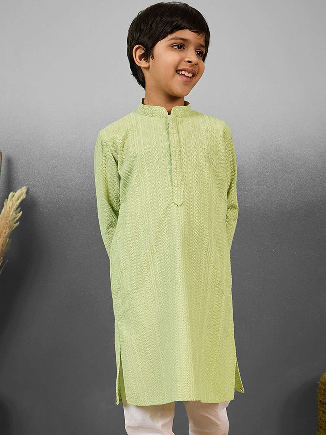 

YK Boys Striped Embroidered Chikankari Mandarin Collar Cotton Straight Kurta, Green