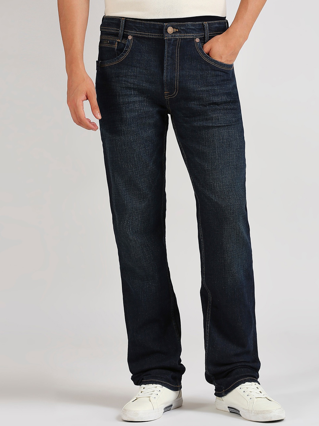 

Pepe Jeans Men Mid-Rise Holborne Light Fade Stretchable Jeans, Blue