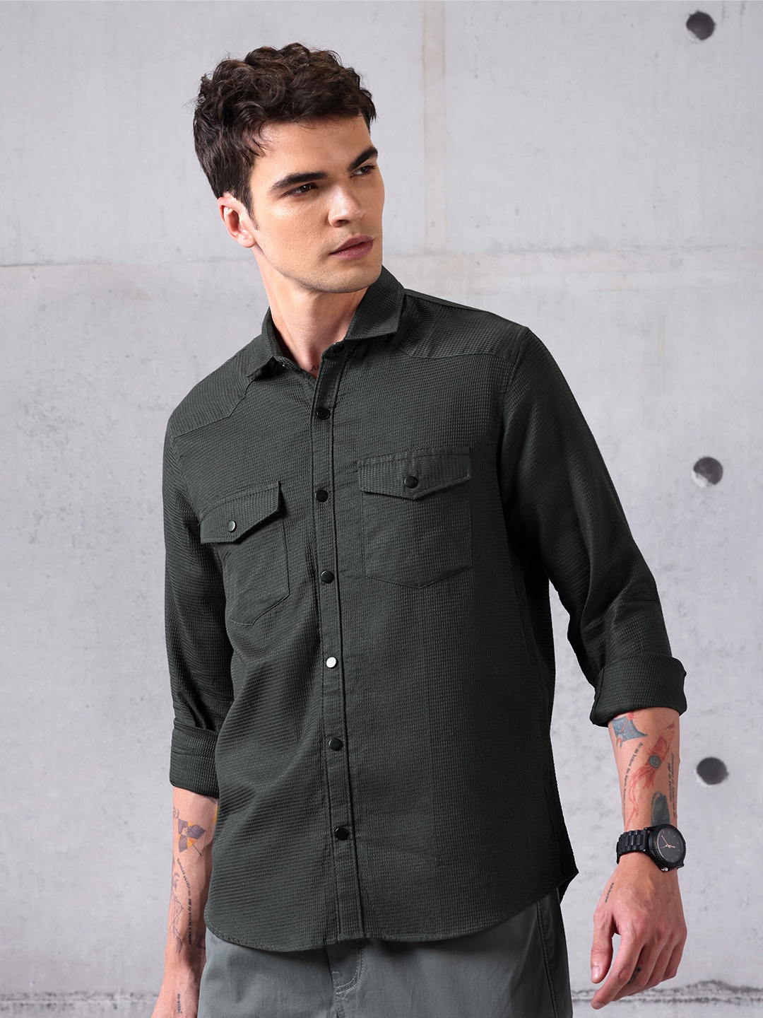 

Beyoung Waffle Self Design Spread Collar Cotton Relaxed Fit Casual Shirt, Grey