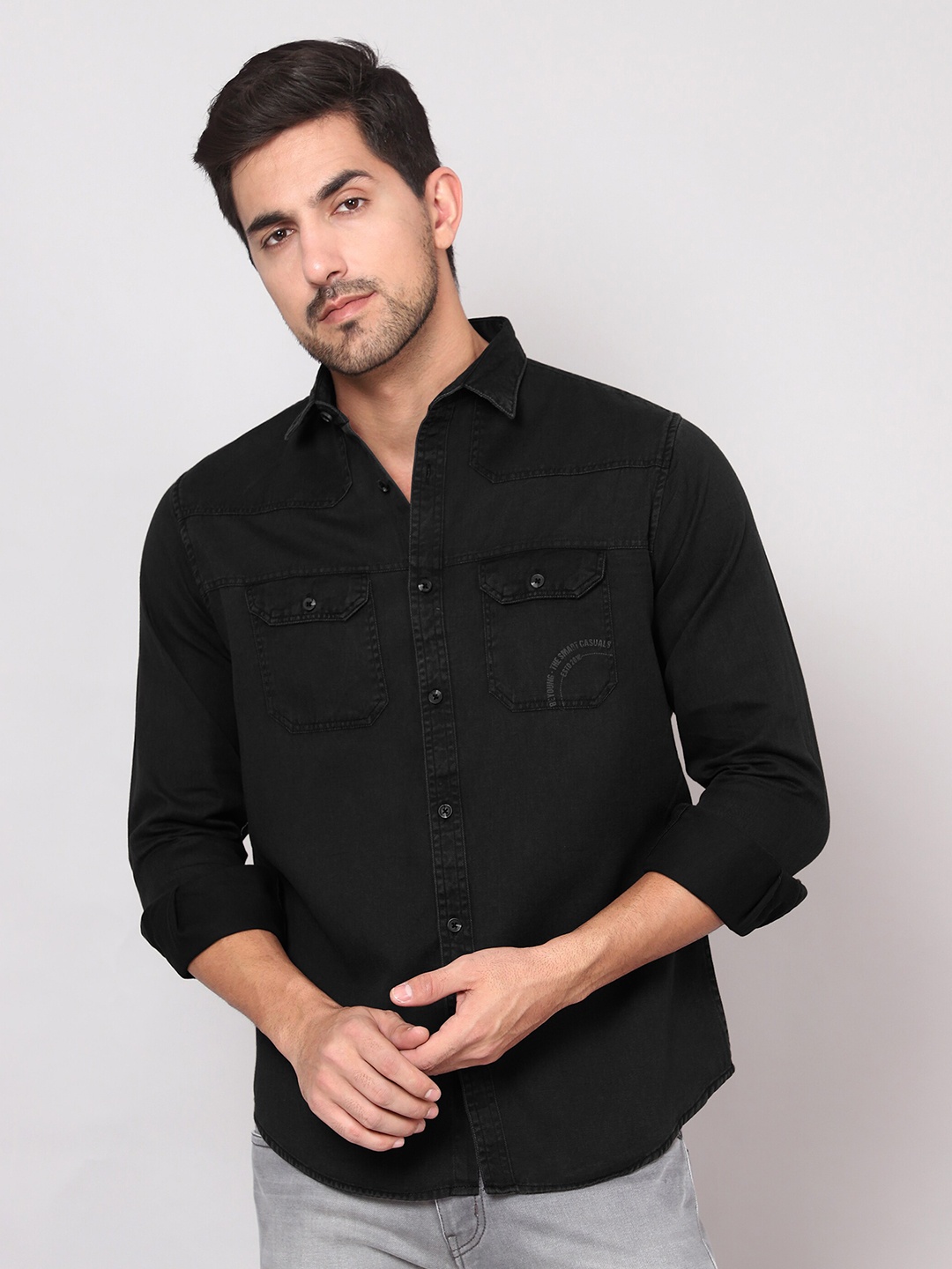 

Beyoung Sulphur Spread Collar Cotton Relaxed Fit Shirt, Black