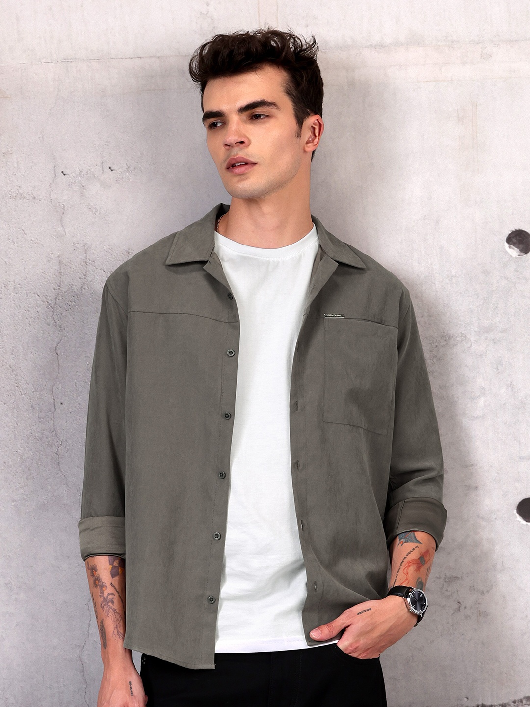 

Beyoung Urban Spread Collar Suede Casual Shirt, Grey