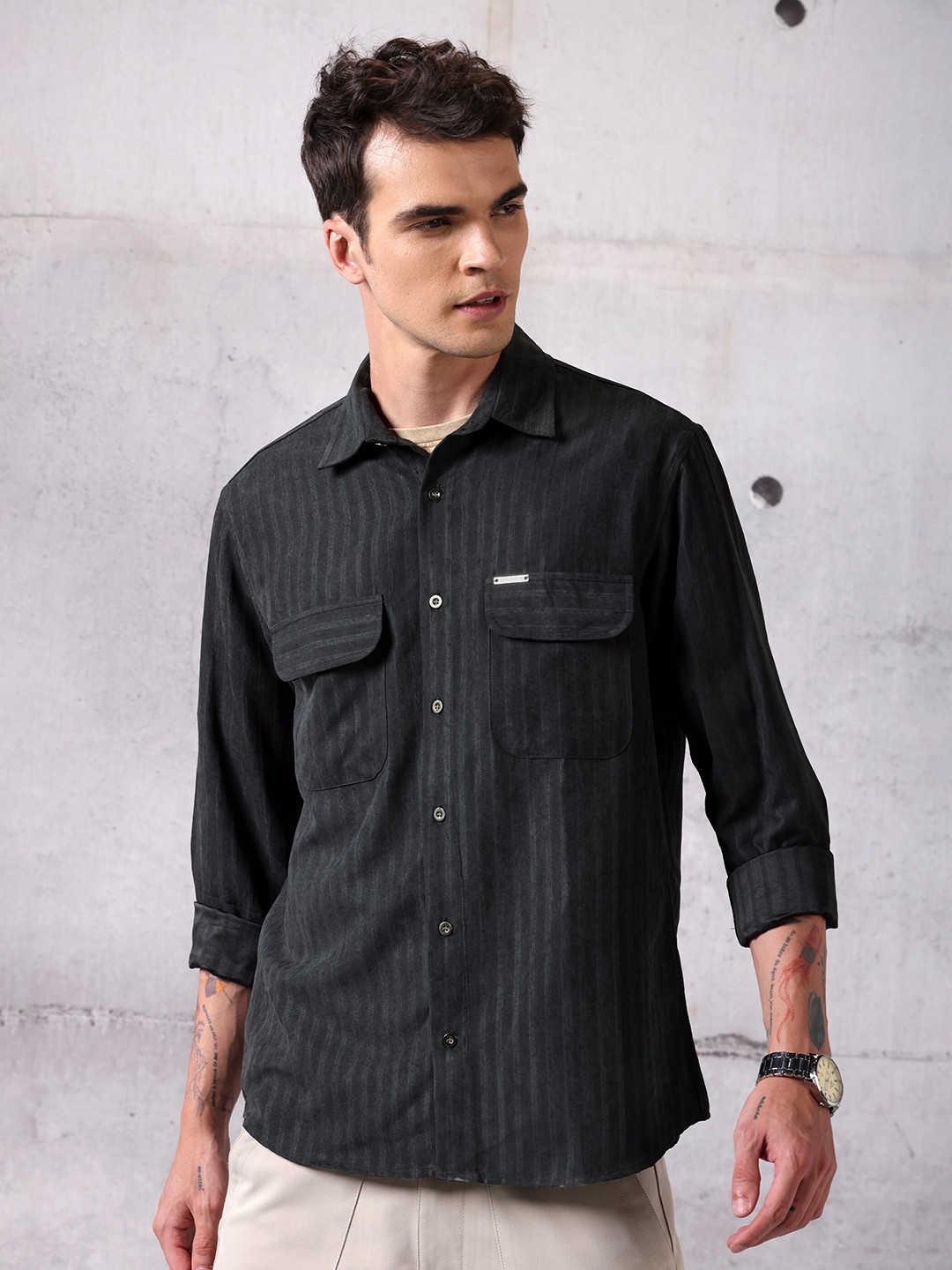 

Beyoung Suede Striped Spread Collar Cotton Casual Shirt, Black
