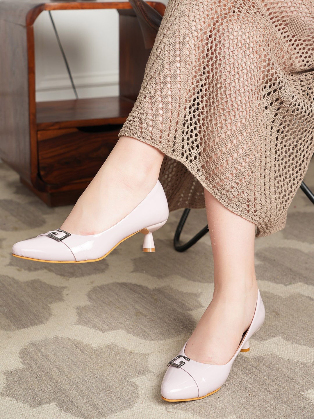 

DressBerry Pink Embellished Kitten Heeled Pumps