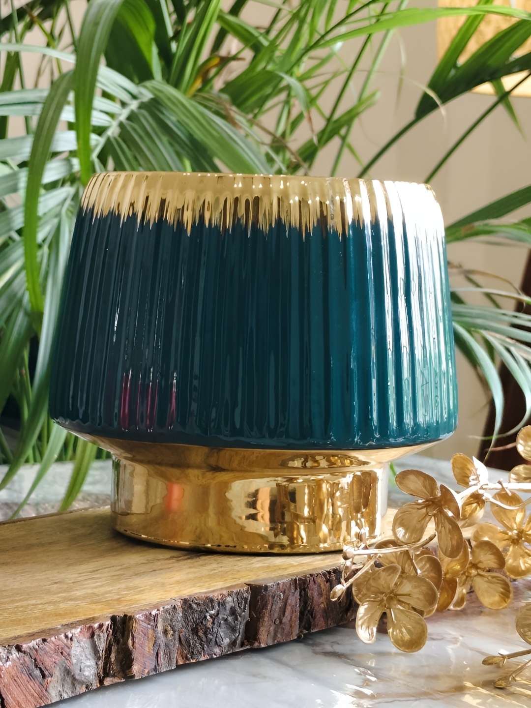 

NIYARA Teal Blue & Beige Textured Ceramic Planter