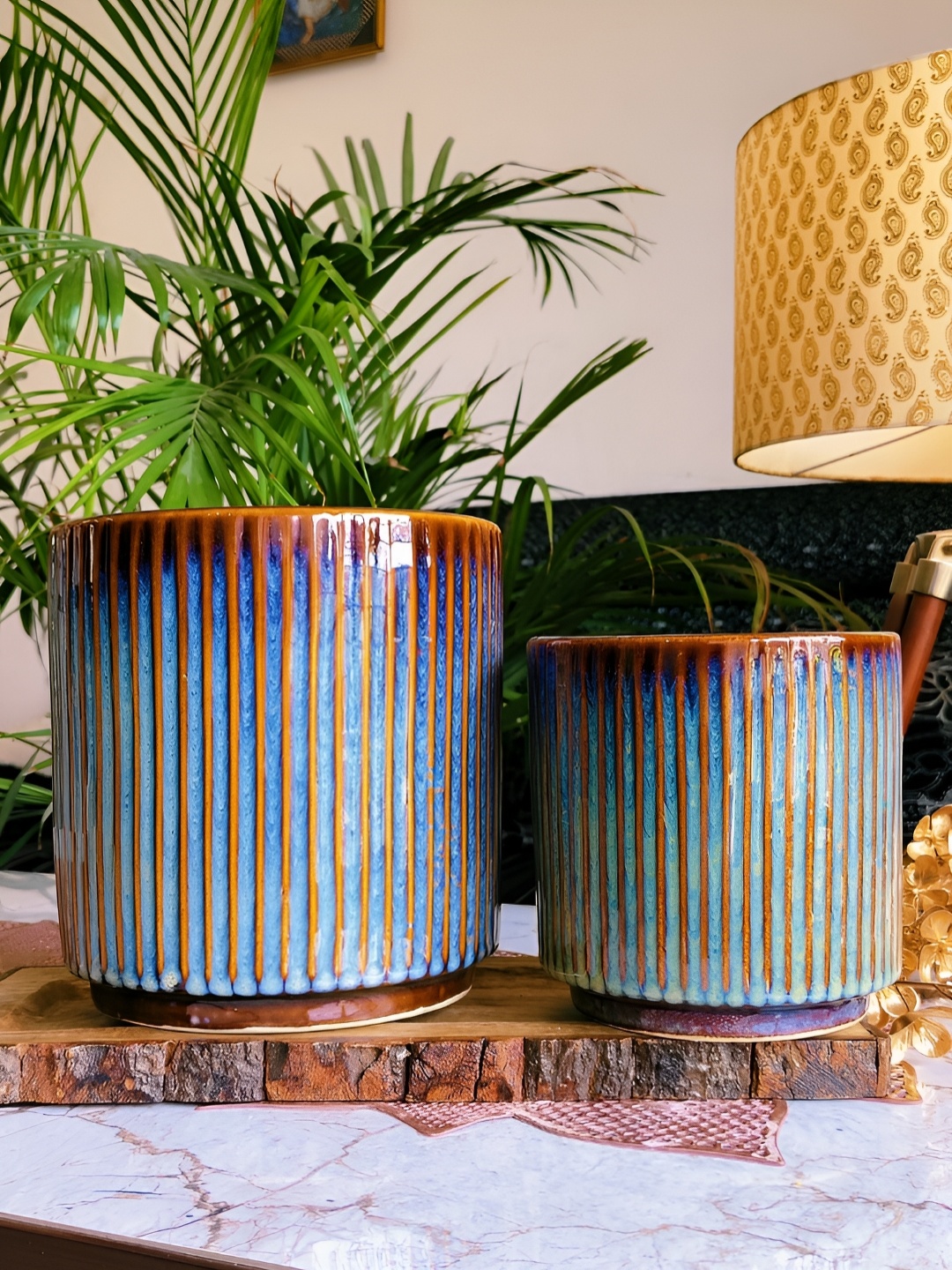 

NIYARA Brown & Blue 2 Pieces Textured Ceramic Planters
